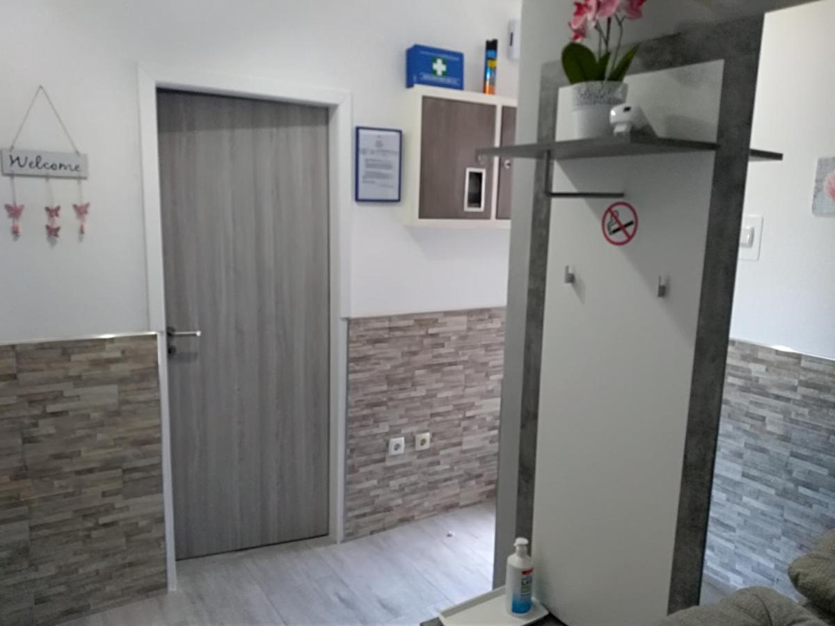 Apartman Nino Rijeka Eksteriør billede