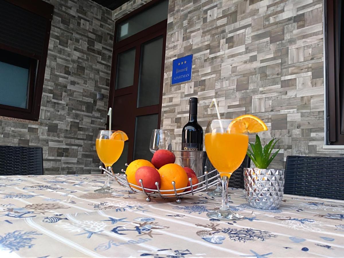 Apartman Nino Rijeka Eksteriør billede